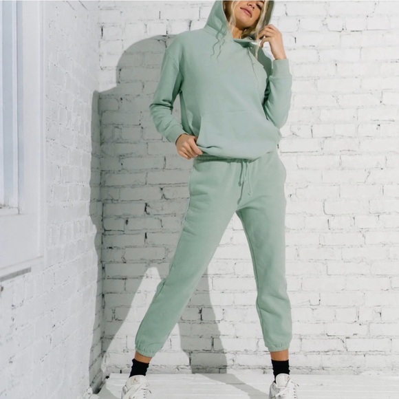 ZYIA Mint Green relaxation Hooded Pullover Sweatshirt and sweatpants - Picture 6 of 6